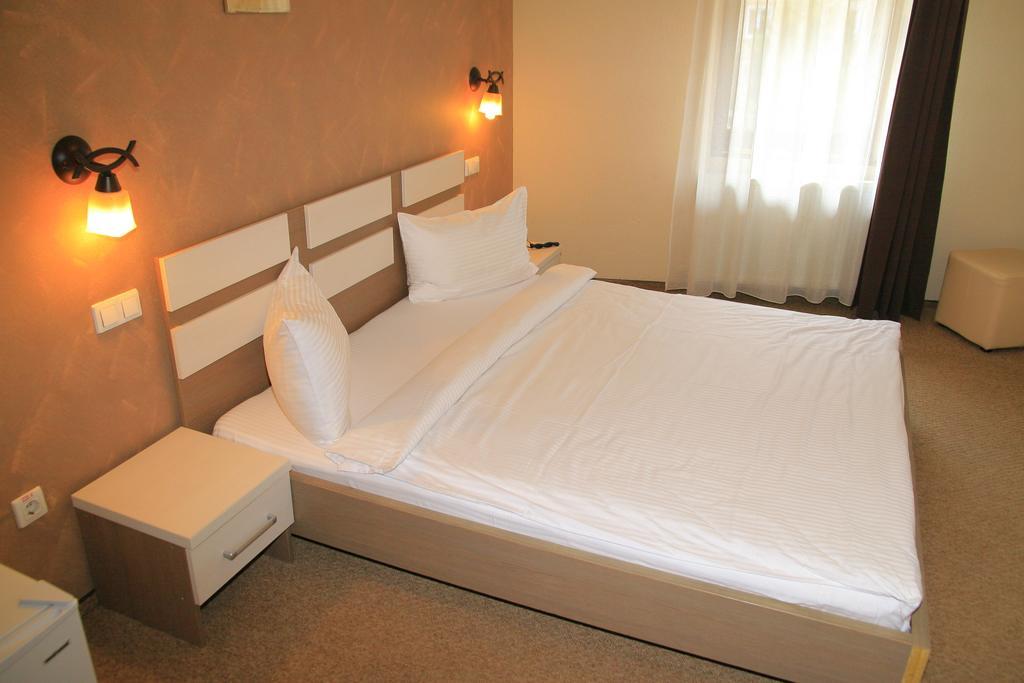 Pension Cleopatra Târgu-Mureş Rum bild