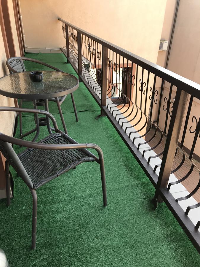Pension Cleopatra Târgu-Mureş Exteriör bild
